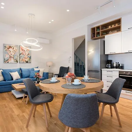 Arieni House Appartement *