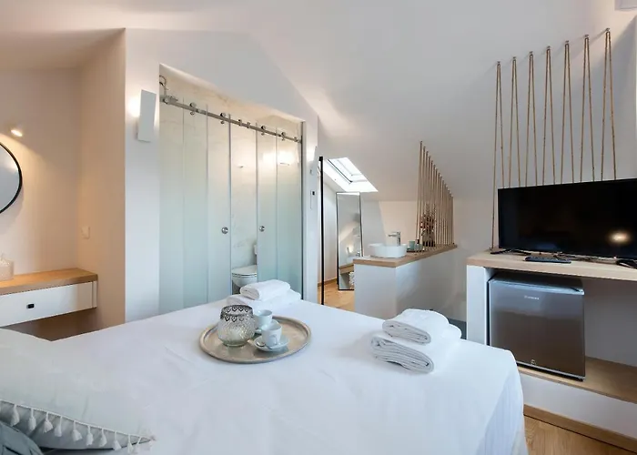 Διαμέρισμα Arieni Sea View House *