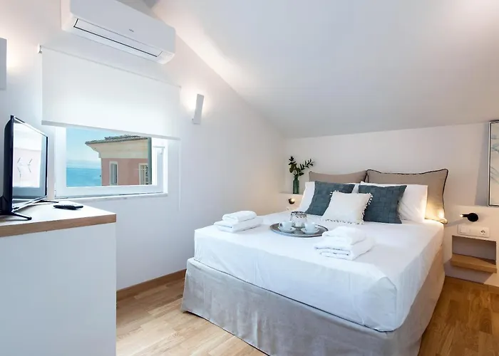 Arieni Sea View House Apartment